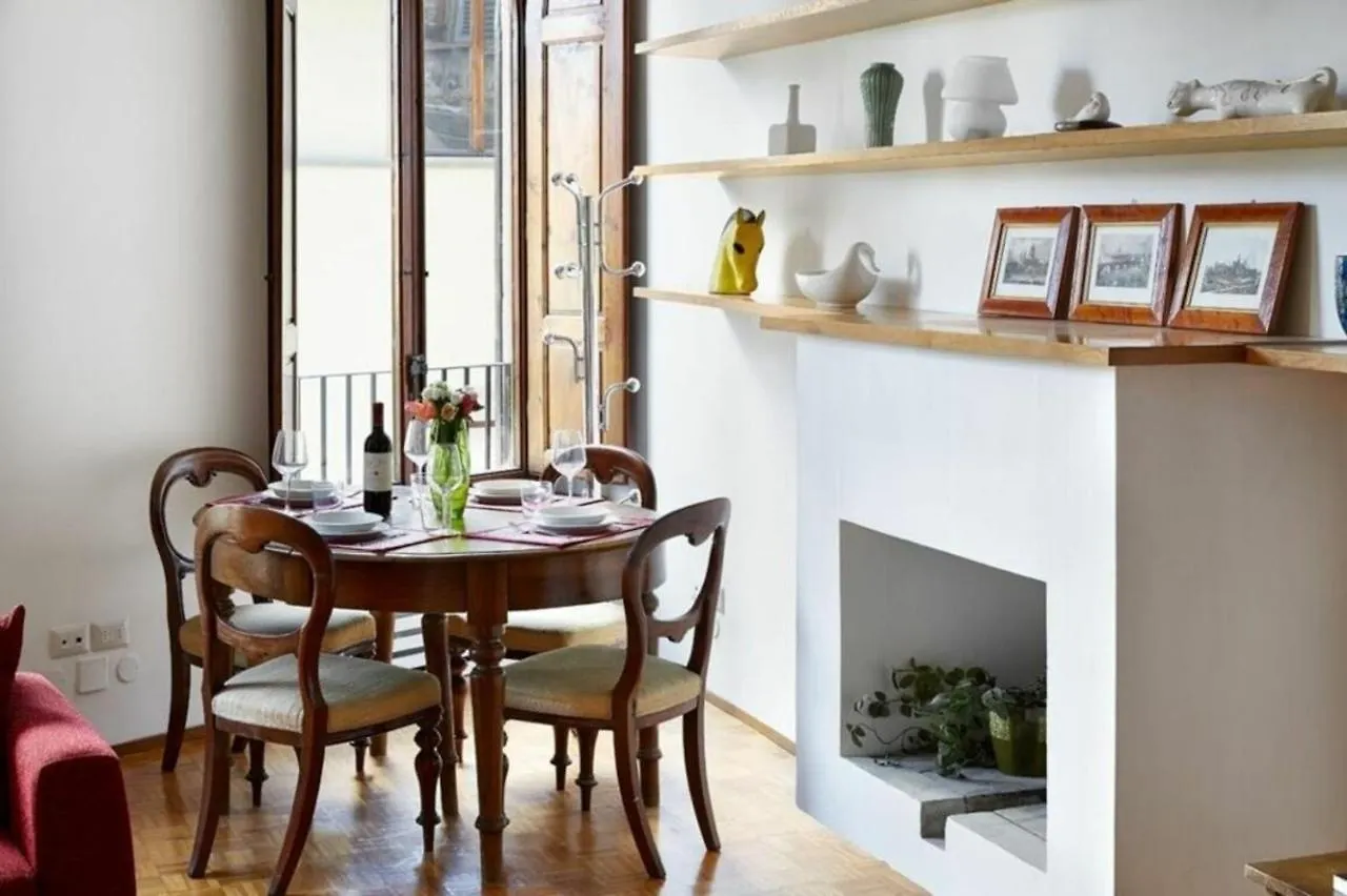 Apartment Thiago By Halldis Florence Italy